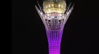 В Астане "Байтерек" окрасят розовым светом в рамках борьбы против рака груди