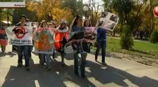 Отказаться от меховых шуб и кожаных курток призвали алматинцы