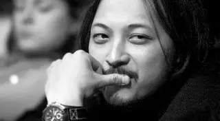 Казахстанский поэт претендует на премию "Русский Гулливер"