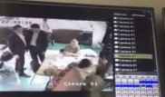 Ударивший девушку в кафе Алматы мужчина попал на видео