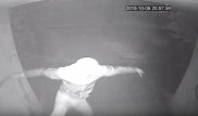 Опубликовано видео нападения на журналистку Боту Жуманову в Алматы