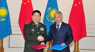 Китай бесплатно передаст технику казахстанской армии