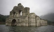 400-летняя церковь появилась из-под воды на юге Мексики