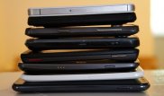 Казахстанка пыталась на себе вывезти из Китая 15 телефонов