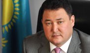 Аким Павлодара предложил горожанам "сигналить" ему в WhatsApp