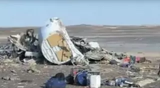 Эксперты назвали три версии разрушения российского Airbus в воздухе