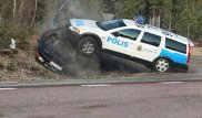 Казахстанским полицейским разрешили таранить авто нарушителей