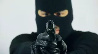 Задержаны подозреваемые в убийстве жителя ЮКО в собственном доме из-за 17 тысяч тенге