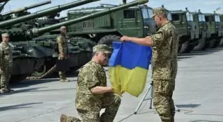 Иностранцам разрешили служить в армии Украины