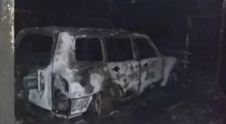 В Алматы загорелось СТО с пятью авто