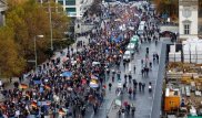 Акция протеста против приема беженцев прошла в Берлине