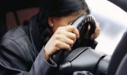 Пытавшаяся скрыться с места ДТП в Караганде помощница прокурора протаранила два авто