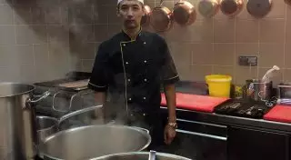 Парень из Атырау осуществил во Франции свою мечту