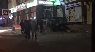 Сотрудника спецназа сбили в Караганде