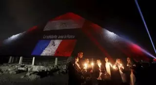 Шарий назвал публичную скорбь по погибшим в Париже ярмаркой лицемерия