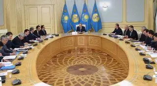 Назарбаев провел совещание по EXPO-2017