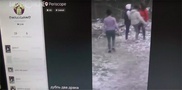 Школьники в прямом эфире Periscope показали избиение одноклассницы в Казани
