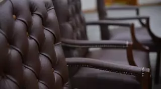 Президент предложил пересмотреть возраст выхода госслужащих на пенсию