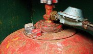 10 человек пострадали при взрыве газового баллона в общежитии в Астане