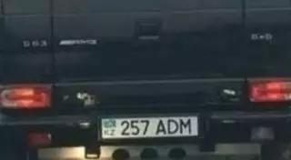 Шестиколесный "Гелендваген" с номерами 257 ADM не числится на балансе Управделами Президента РК