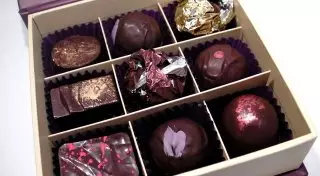 За коробку конфет осудили жителя Костаная