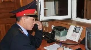 Житель Жезказгана, замаскировавшись, избил и ограбил свою маму