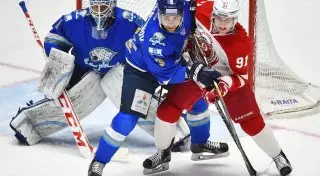 "Барыс" одержал победу над "Витязем" из Подольска