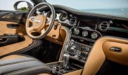 Назарбаева удивили огромные автомобили и особняки казахстанских богачей