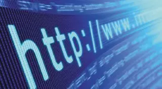 Каждый шестой казахстанец выходит в Интернет с устройства в ванной или туалете