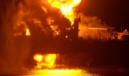 В Азербайджане объявлен траур после пожара на нефтяной платформе в Каспийском море
