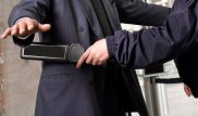 Адвокаты требуют отменить досмотр при посещении госорганов РК