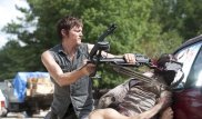 Звезду сериала "Ходячие мертвецы" покусала поклонница на зомби-съезде
