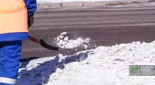 Почти 800 человек задействованы в ликвидации последствий снегопада в Алматы