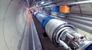 В России запустили мощный коллайдер