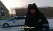 Водитель из Темиртау записал на камеру свой спор с полицейскими