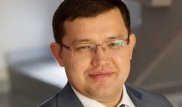 Худайбергенов не верит заявлению главы Нацбанка о невмешательстве в валютный рынок