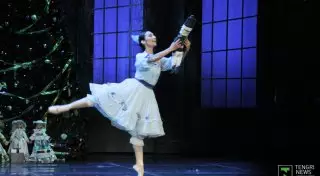 В обновленной постановке "Щелкунчика" в ГАТОБ используются 3D-эффекты