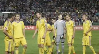 Тренера сборной Казахстана по футболу выберут народным голосованием