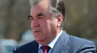Президент Таджикистана пожизненно объявлен "Лидером нации"