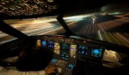 Airbus и Boeing оставят в самолетах только одного пилота