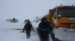 В Карагандинской области из снежных заносов эвакуировали 740 человек