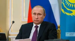 Назарбаев принял поздравление от Путина