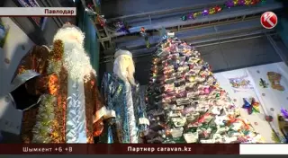 Павлодарские металлурги смастерили 4-тонную алюминиевую елку