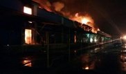 Склад временного хранения горит в Алматинской области