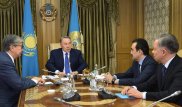 Назарбаев проконсультировался о выборах с Токаевым и Масимовым