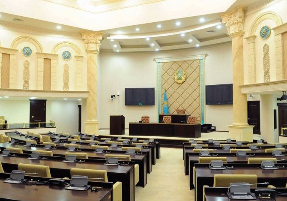 Зал заседаний Сената Парламента РК. Фото с сайта parlam.kz