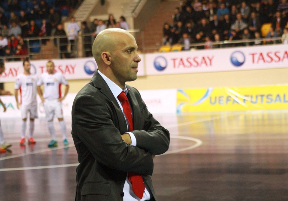 Какау. Фото с сайта kairat-futsal.kz