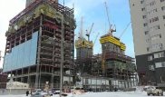 Пожар в комплексе "Абу-Даби Плаза" в Астане потушен