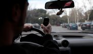 Житель Астаны бесплатно подвозит людей и помогает с решением проблем