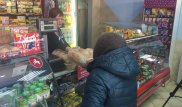 Семейчанам раздают бесплатный хлеб